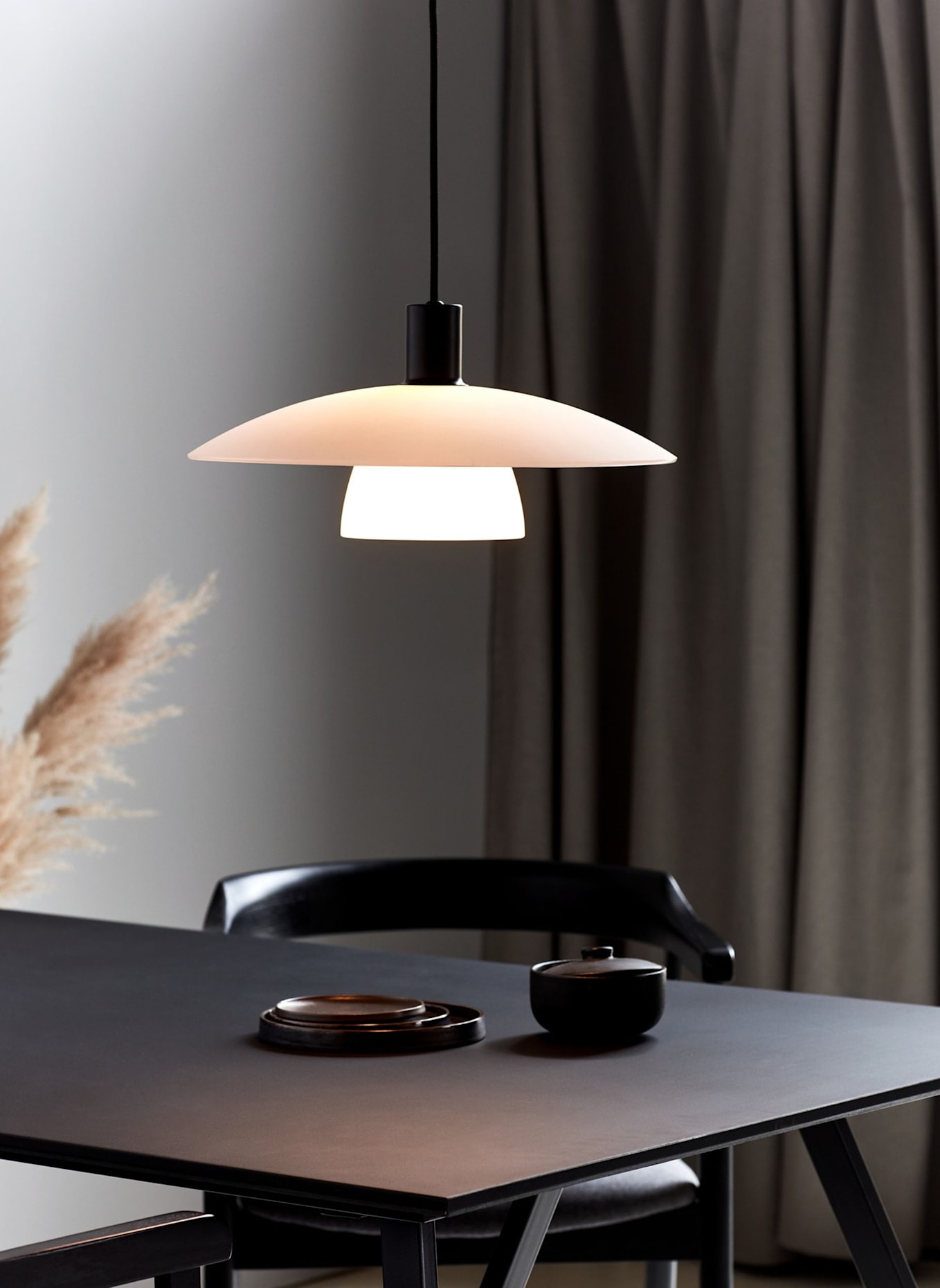 nordlux Pendelleuchte VERONA: SCHWARZ