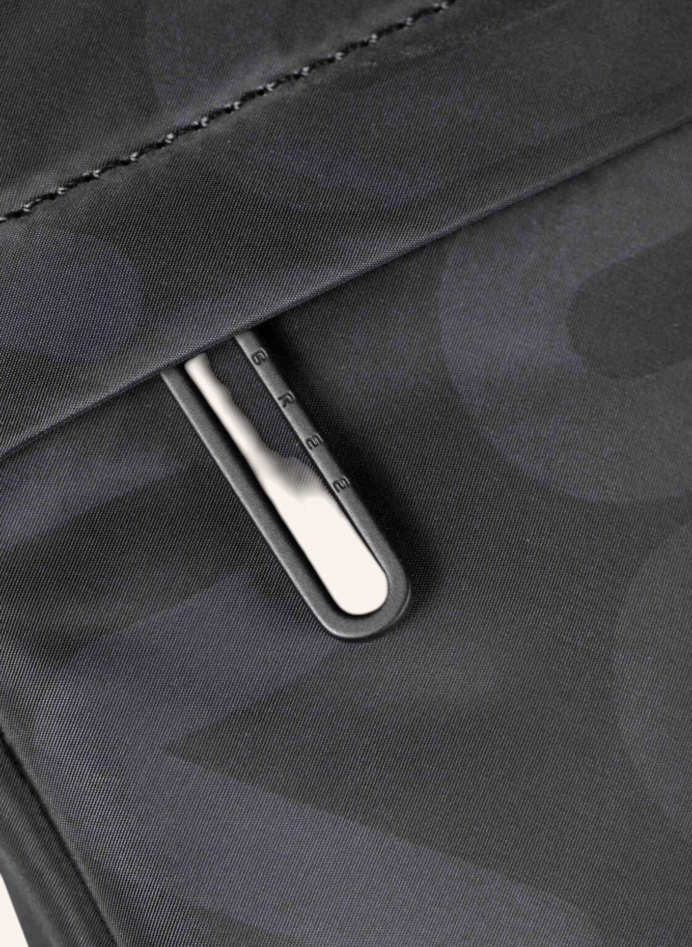 BREE Sleeve Bag THE EVERYDAYS SHEL: SCHWARZ