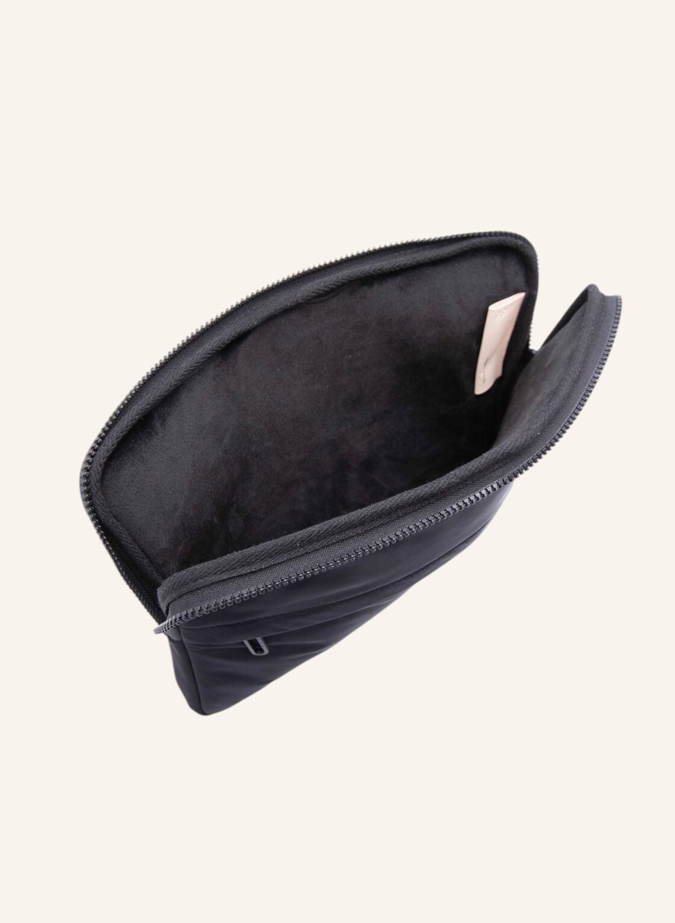 BREE Sleeve Bag THE EVERYDAYS SHEL: SCHWARZ