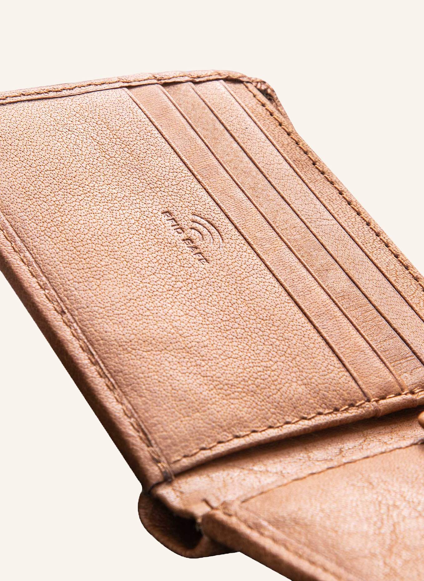 STRELLSON Billfold BLACKWALL JADEN: COGNAC
