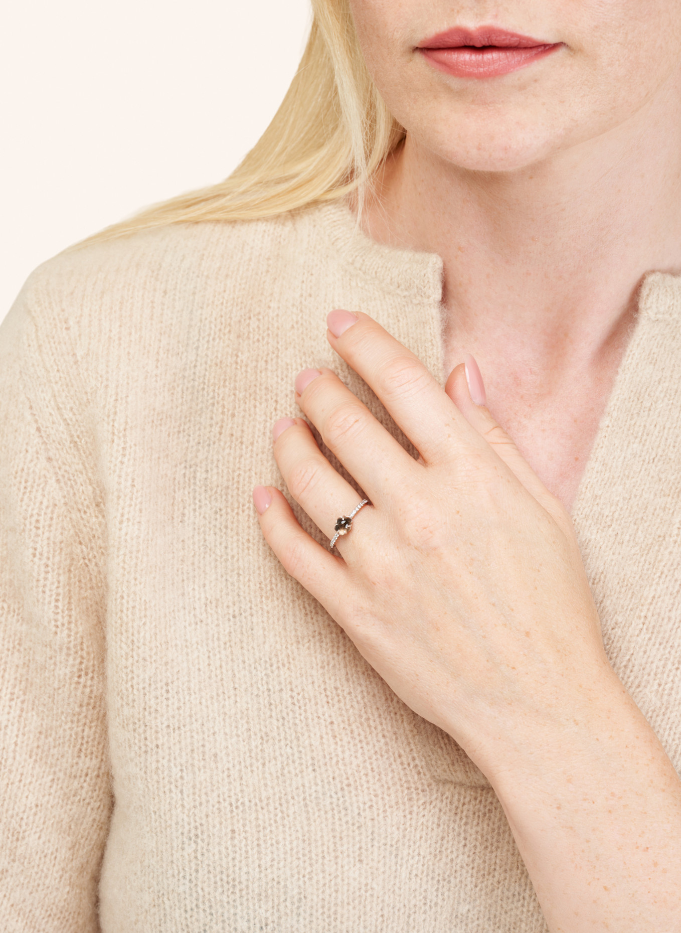 VIERI Ring WOLKE RAUCHQUARZ BRILLANT PAVÉ MITTELGROß: WEISSGOLD