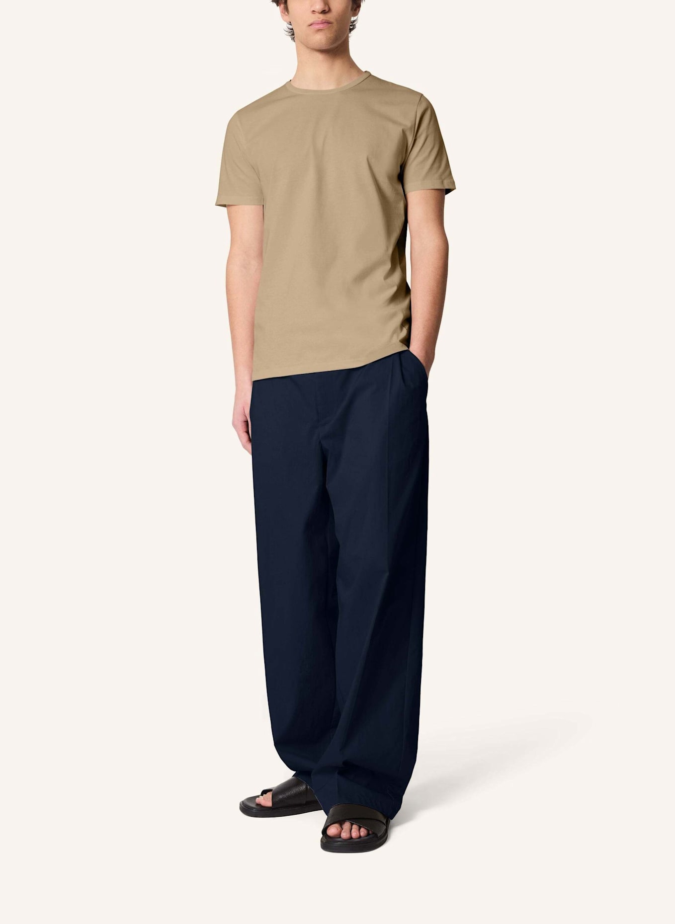 KIEFERMANN KIEFERMANN Essential Herren T-Shirt aus 100% Baumwolljersey Matello: KHAKI