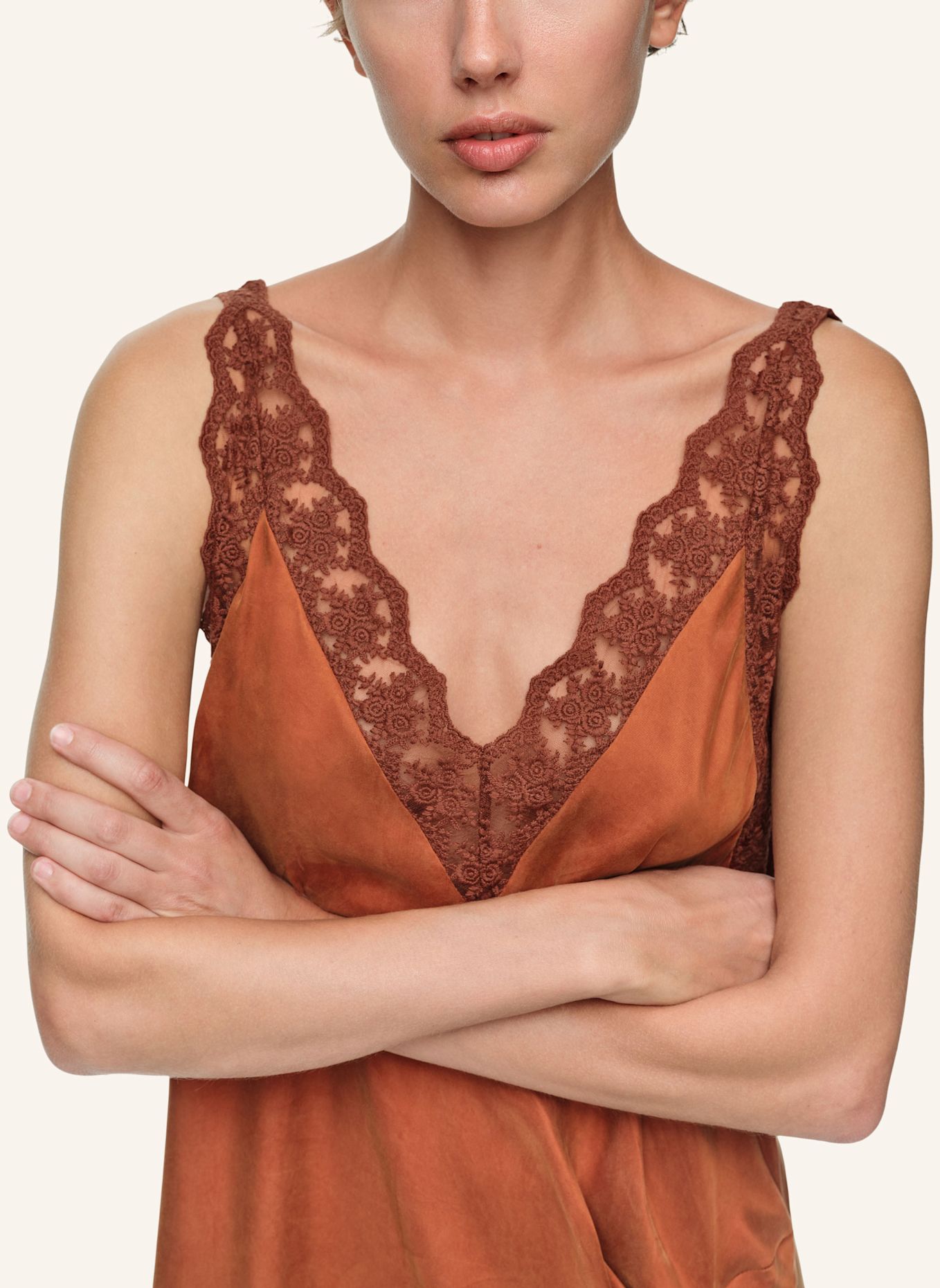 BIMBA Y LOLA Kleid: BRAUN