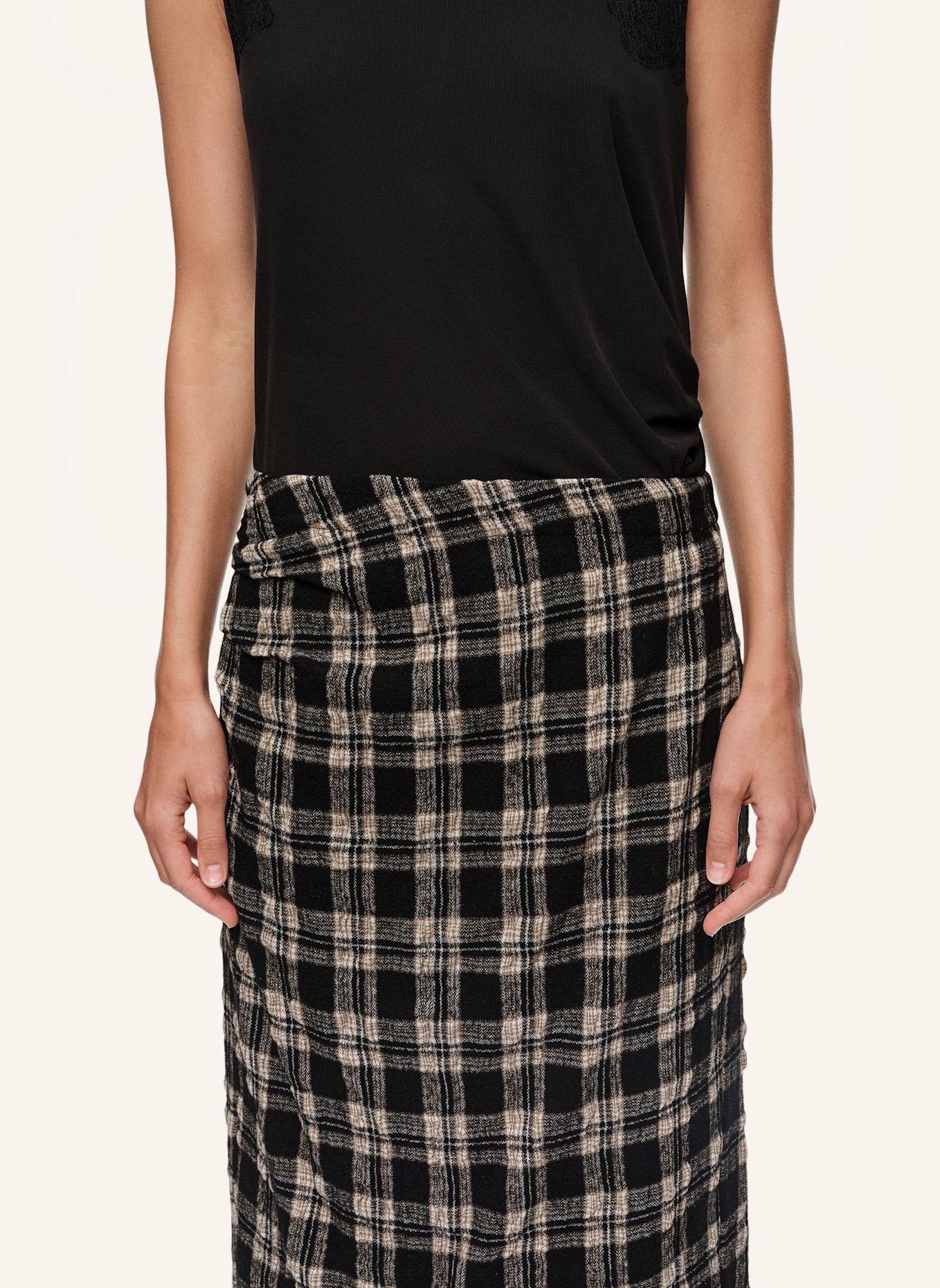 BIMBA Y LOLA Wollmidirock: SCHWARZ