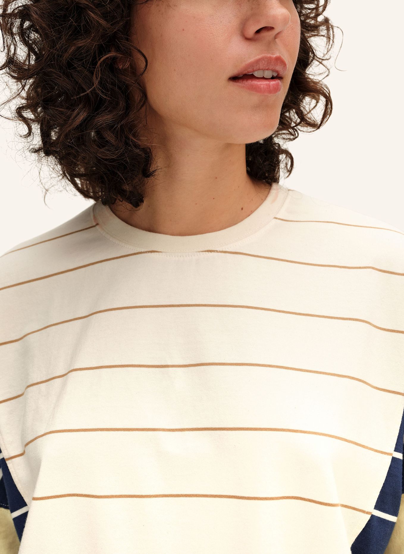 BIMBA Y LOLA Oversize-T-Shirt: WEISS
