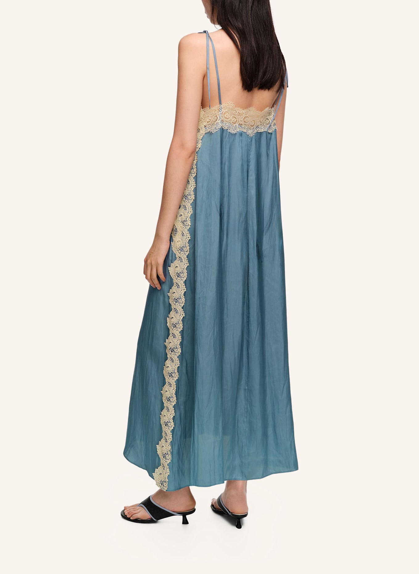 BIMBA Y LOLA Kleid: GRÜN