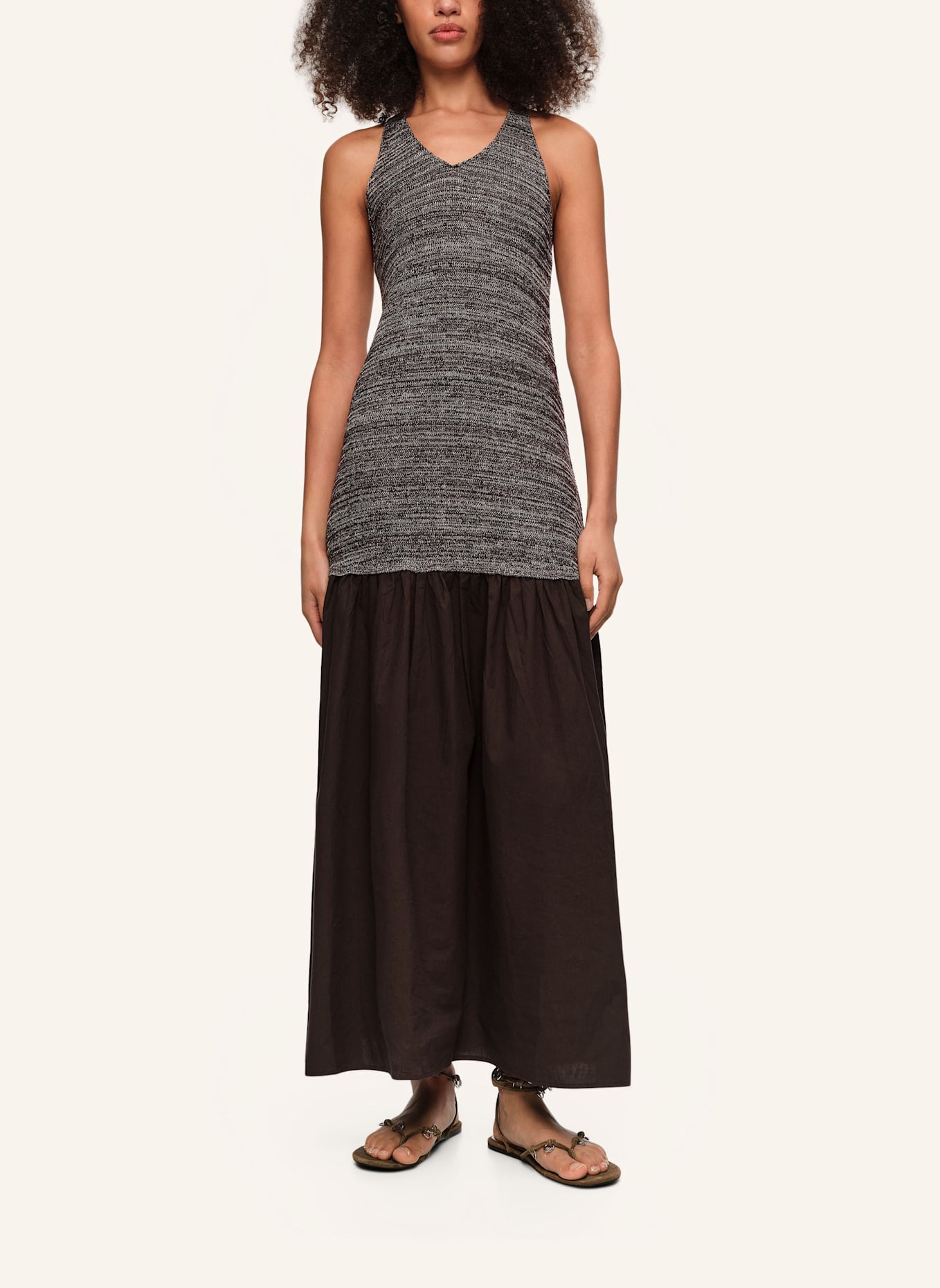 BIMBA Y LOLA Strickkleid: BRAUN