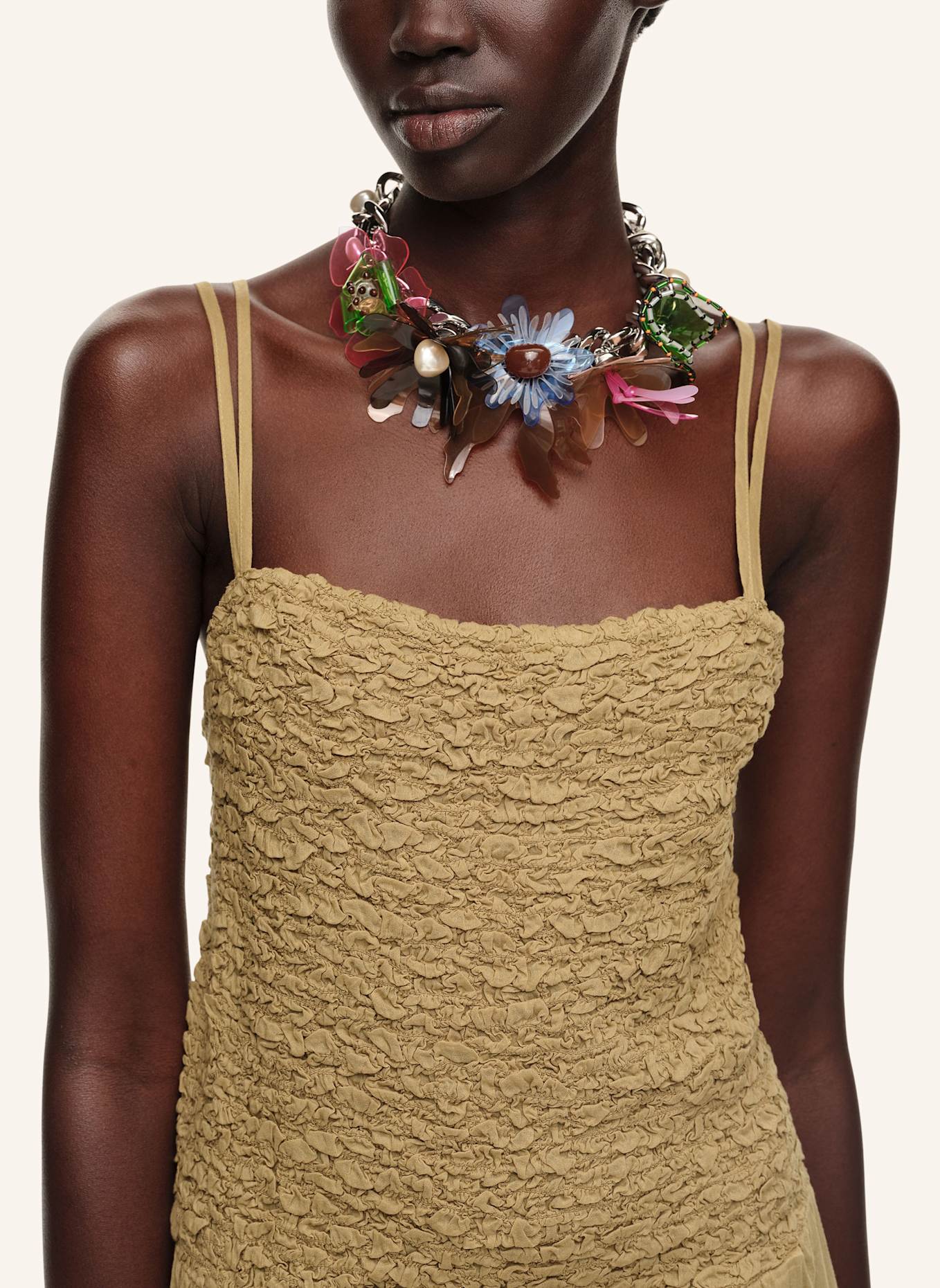 BIMBA Y LOLA Blumenketten: BLAU
