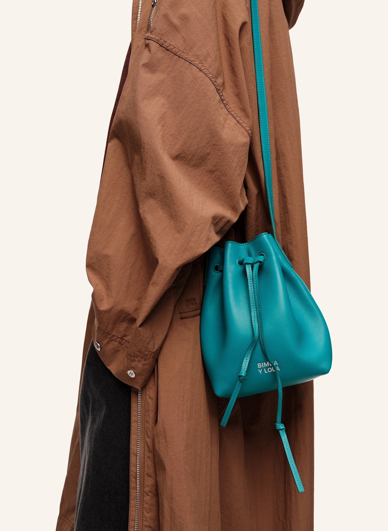 BIMBA Y LOLA Beuteltasche: GRÜN