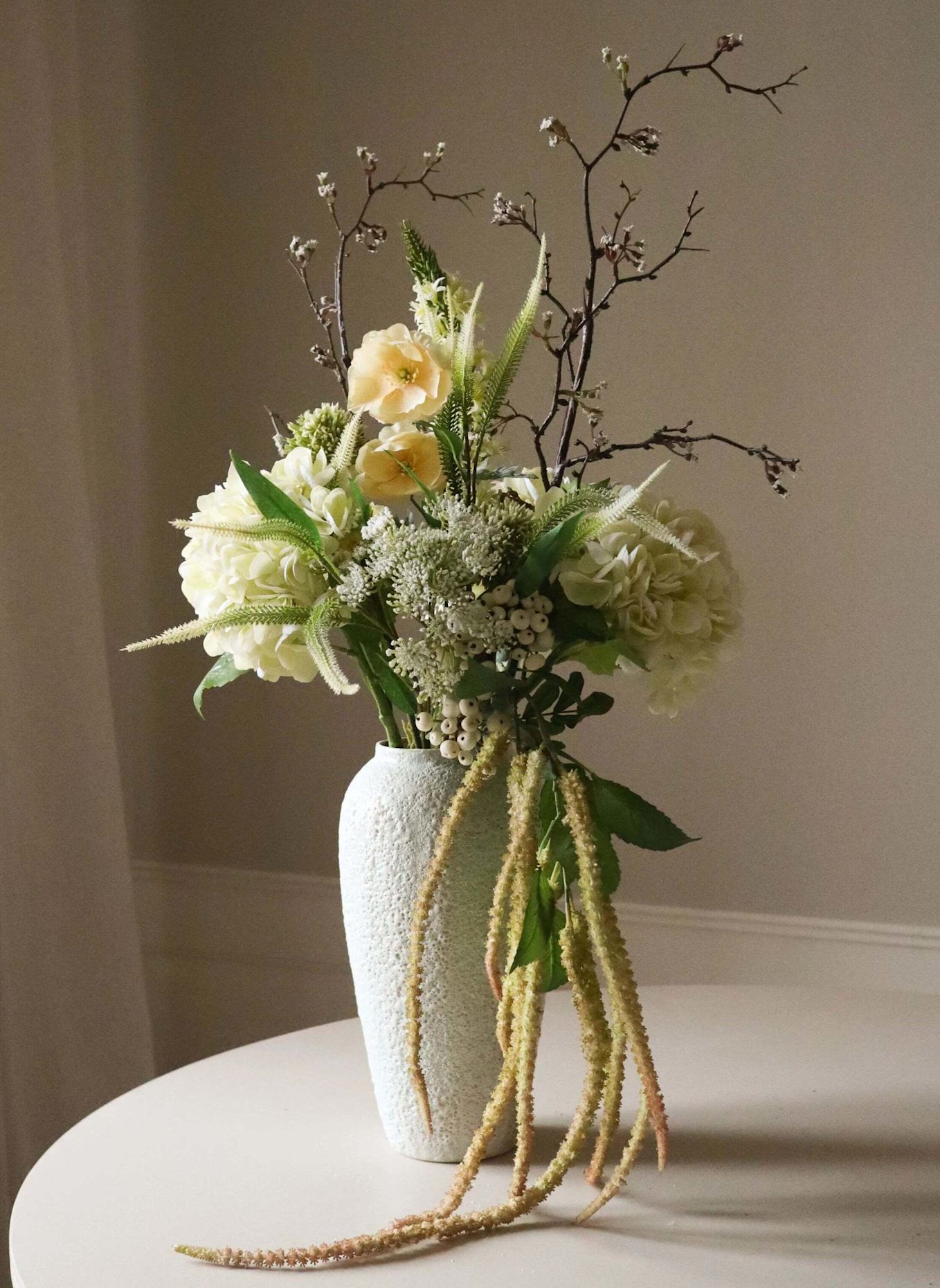 Botané Künstlicher Blumenstrauß IVORY CASCADE: WEISS