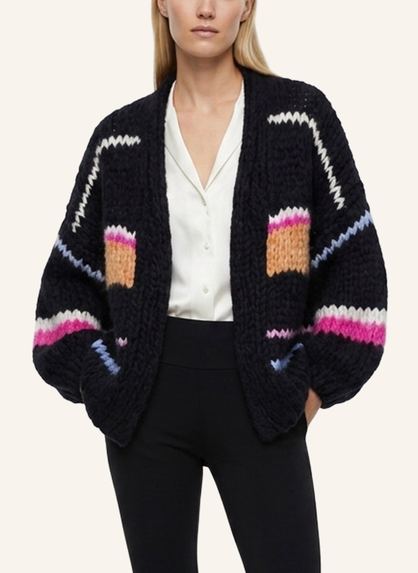 DOUIE Strickjacke MALOJA aus Cashmere: SCHWARZ