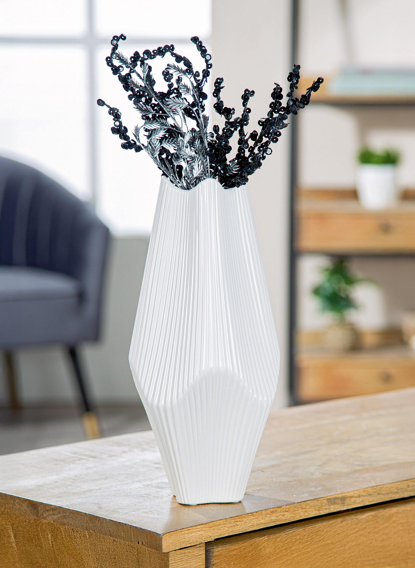 GILDE Vase LAMELLEN: WEISS
