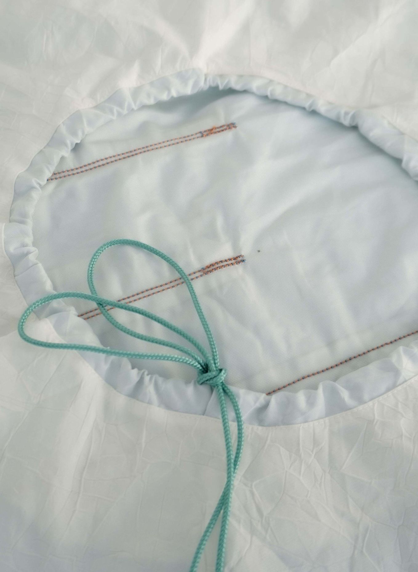 FÓLK Reykjavík Kissenhülle AIRBAG: HELLBLAU