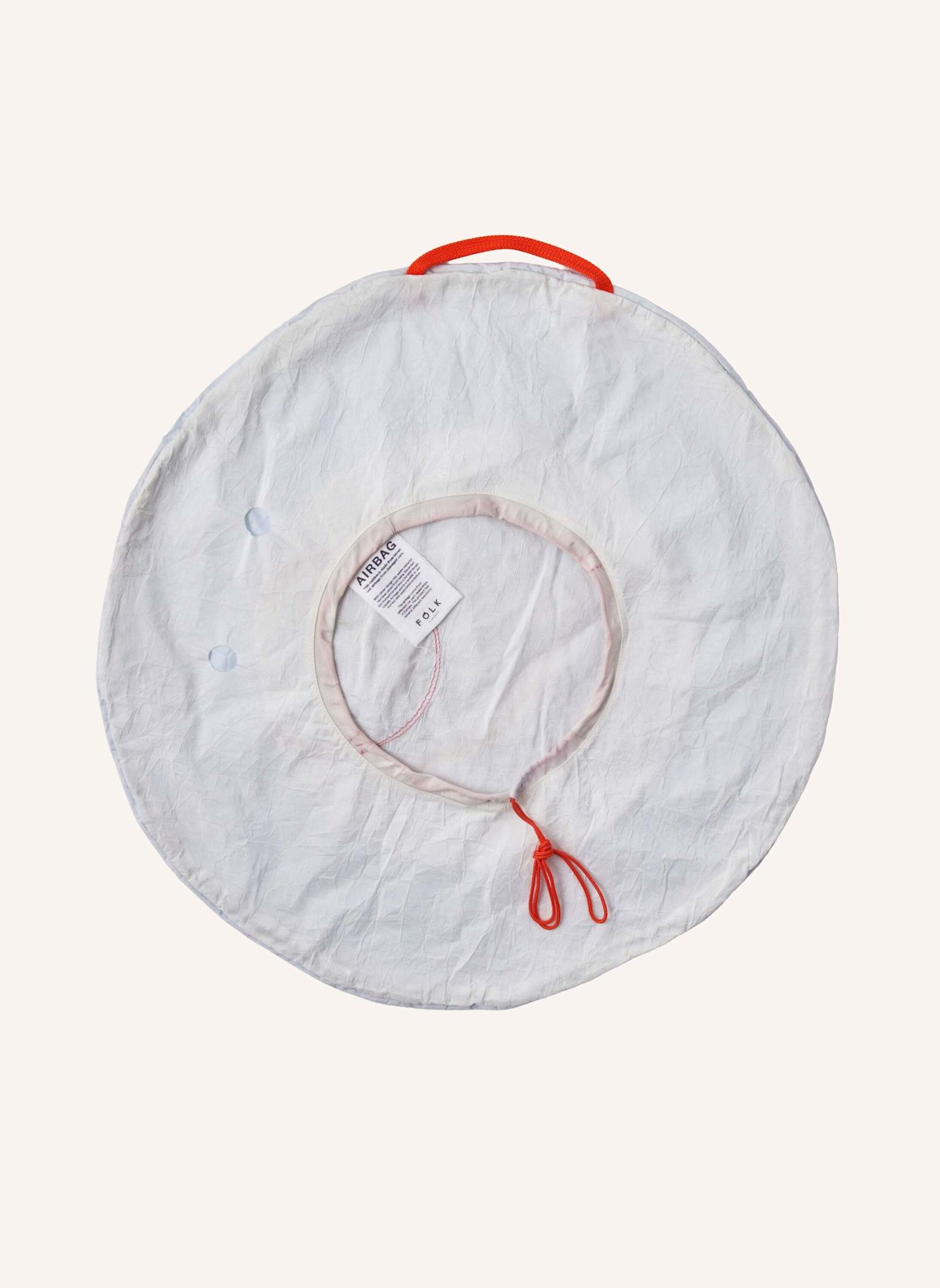 FÓLK Reykjavík Kissenhülle AIRBAG: HELLBLAU