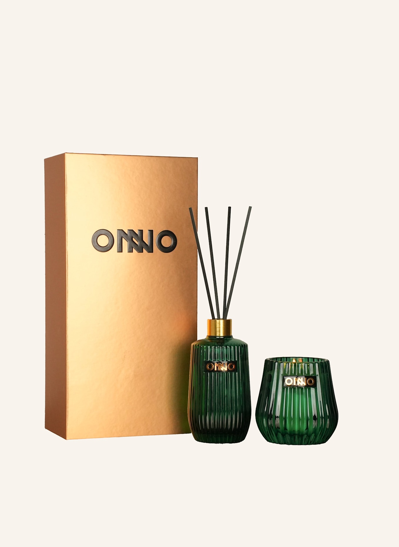 ONNO Collection Geschenkbox Kerze & Diffusor ECLECTIC SAGE: GRÜN