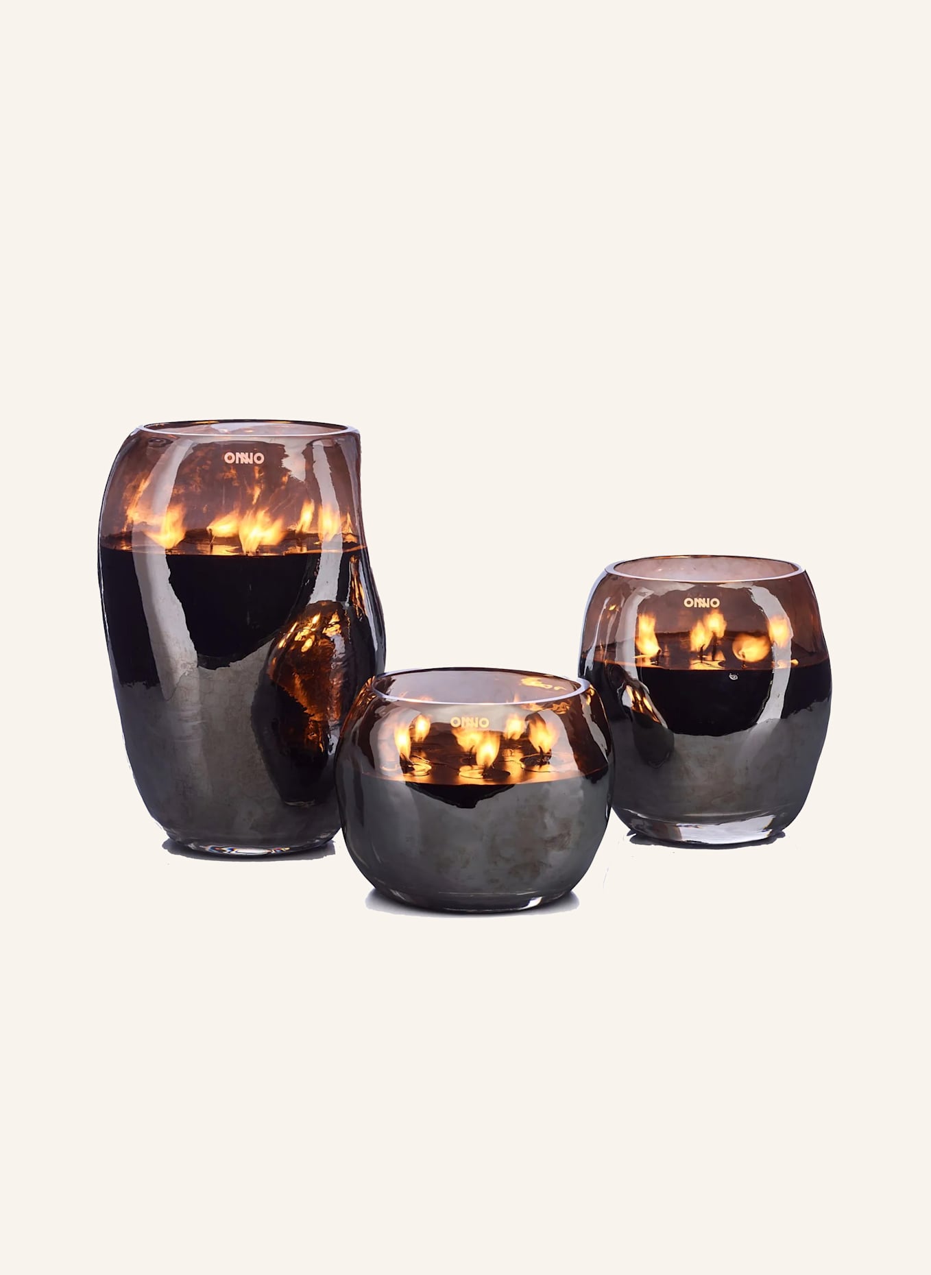 ONNO Collection Duftkerze CAPE SMOKED GREY MUSE: GRAU