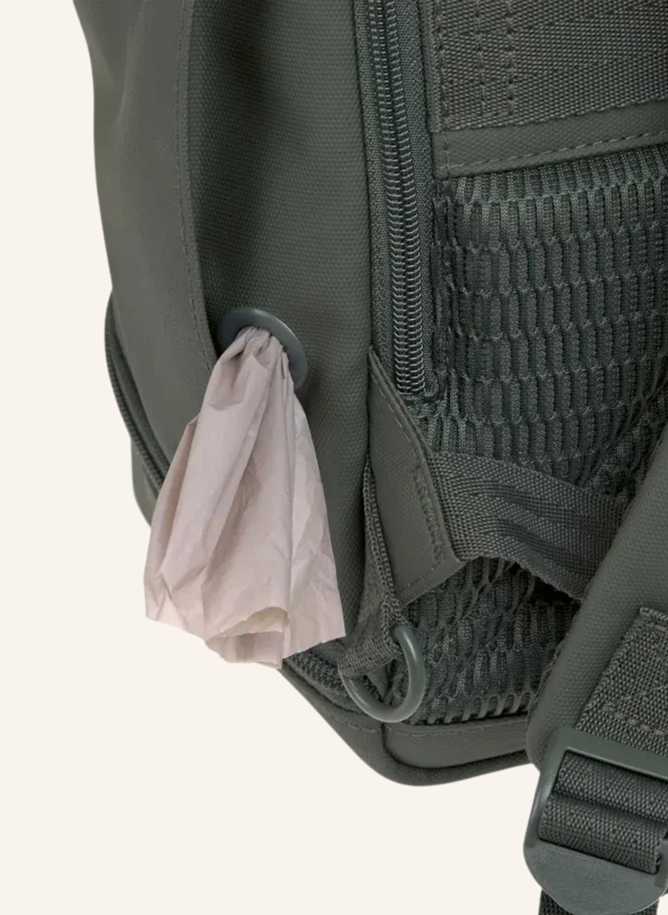 PALOPA Rucksack YOSKA: DUNKELGRÜN