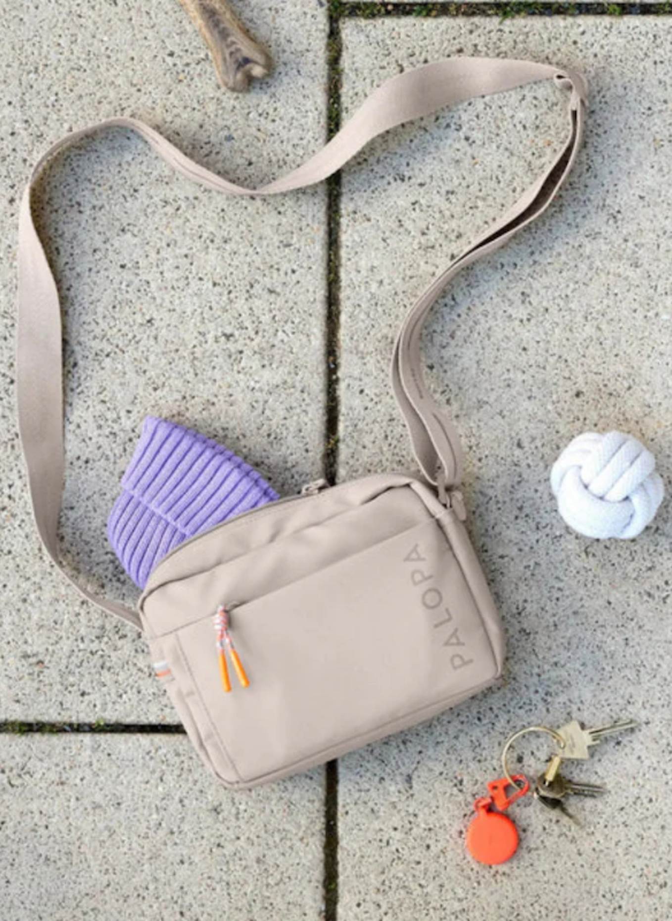 PALOPA Leckerlibeutel NOKA: TAUPE