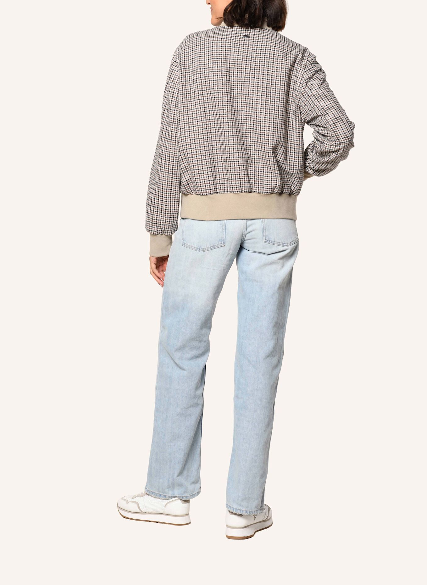 White Label Jacke Blouson: BEIGE