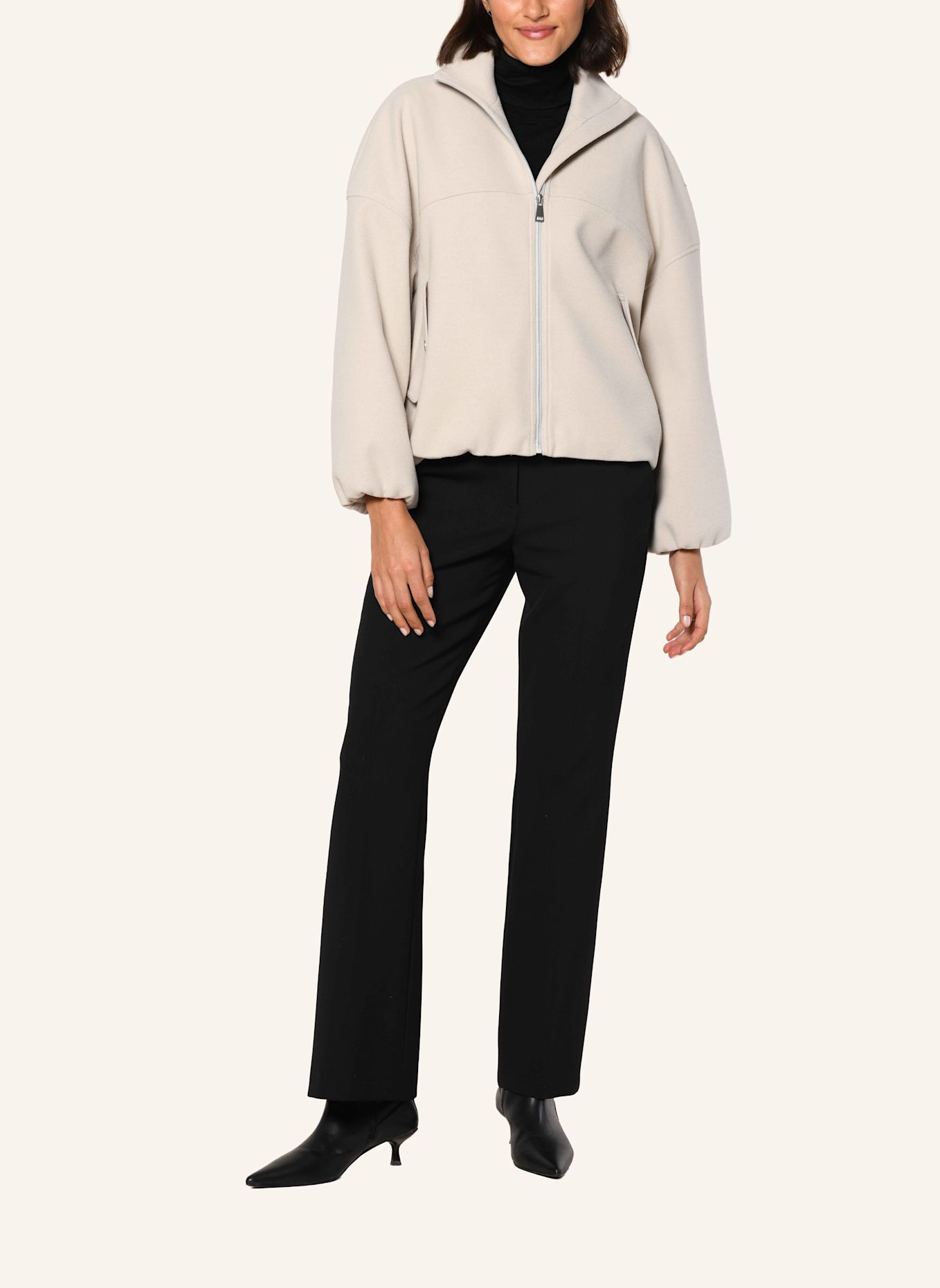 White Label Jacke Blouson in Wolloptik: CREME