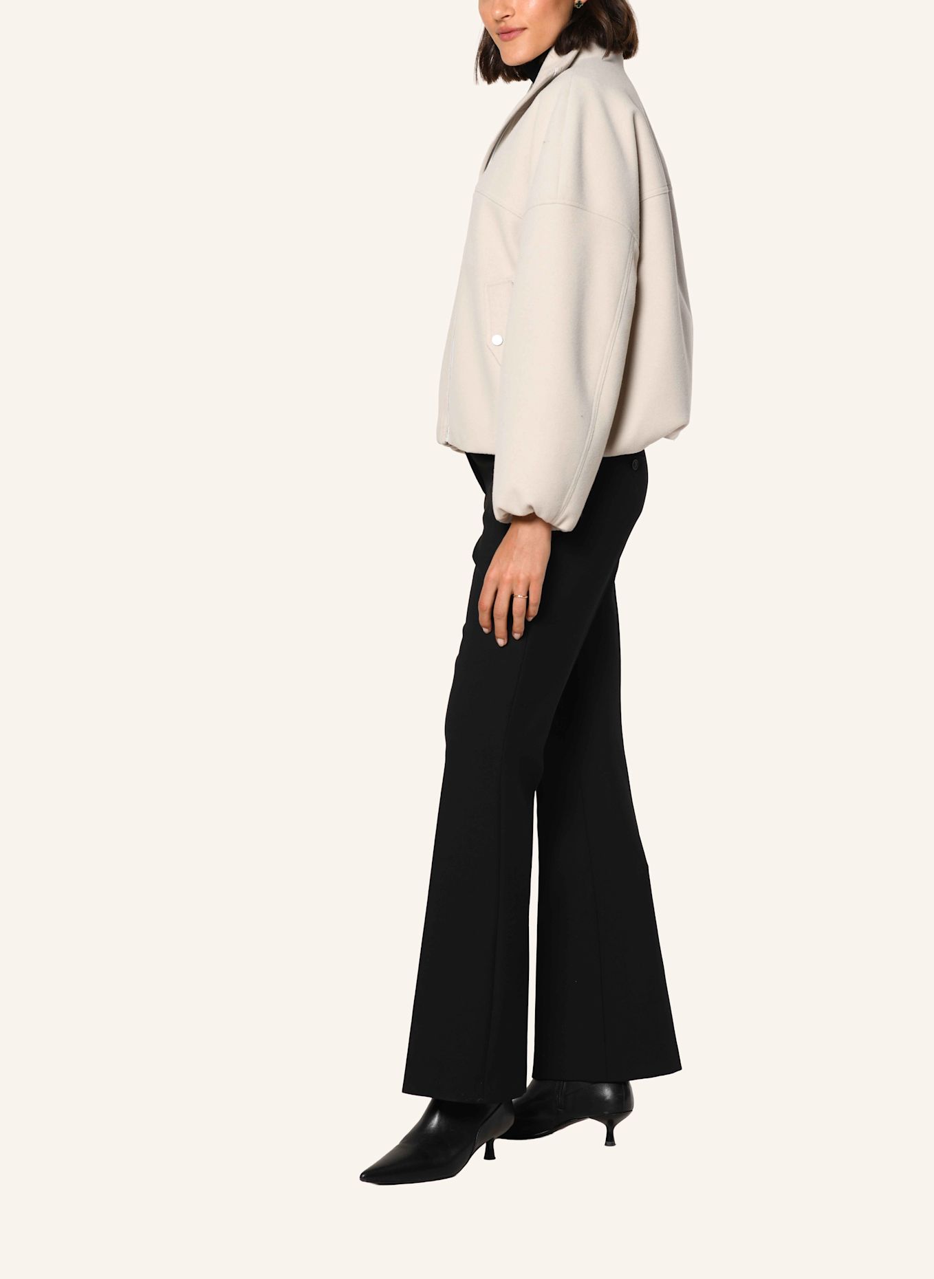 White Label Jacke Blouson in Wolloptik: CREME