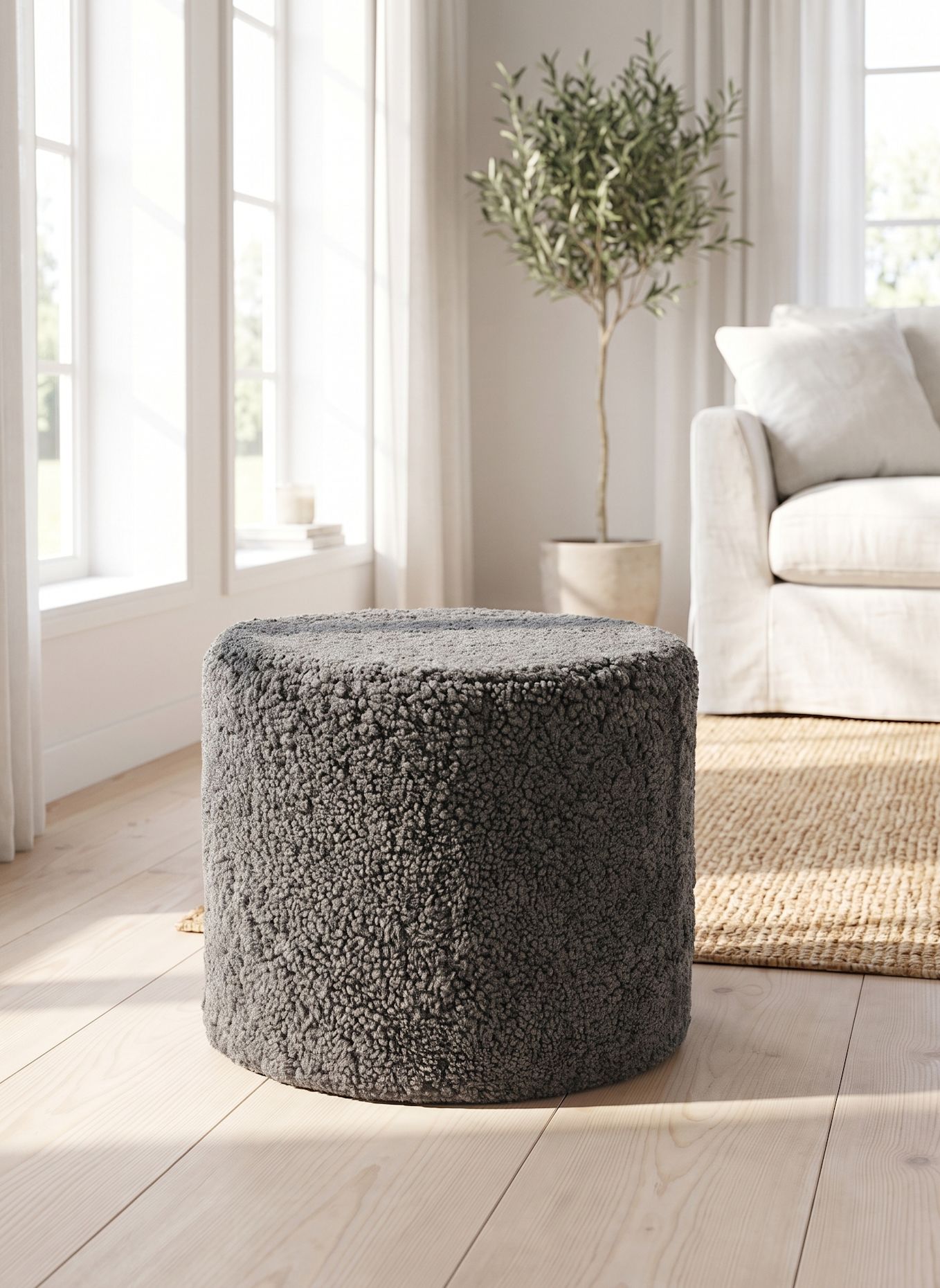 Natures Collection Lammfellpouf Kurzhaar: DUNKELGRAU