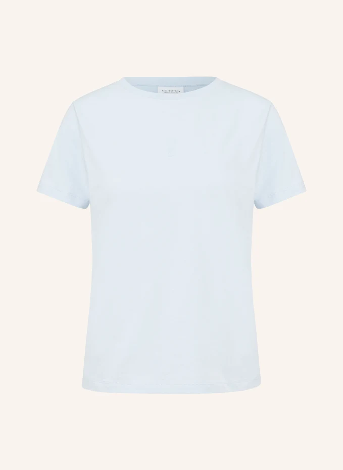 comma casual identity T-Shirt