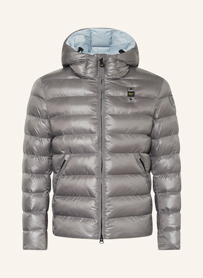 Blauer Steppjacke