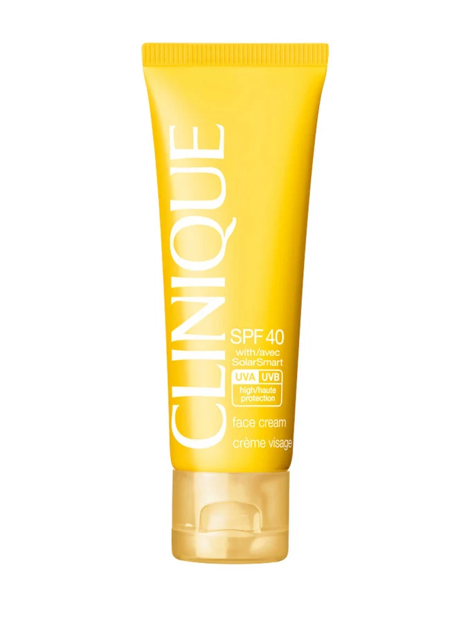 CLINIQUE SPF 40 WITH SOLAR SMART