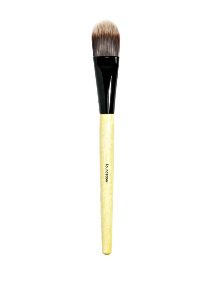 BOBBI BROWN FOUNDATION BRUSH