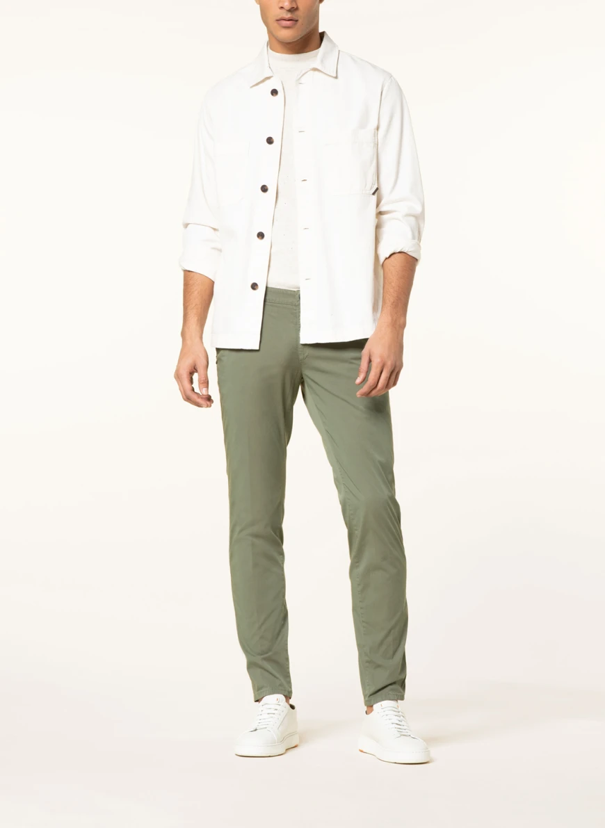 BRAX Chino SILVIO Slim Fit in 36 olive NF6521