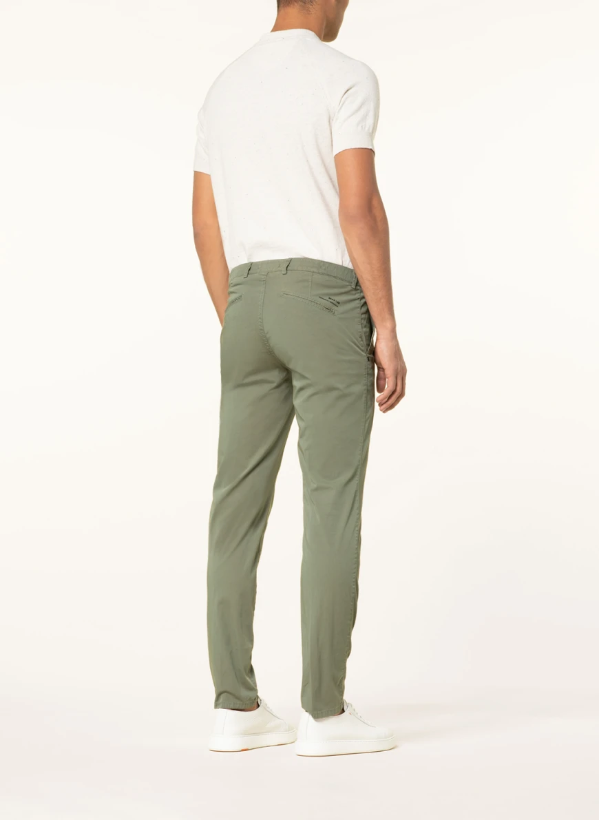 BRAX Chino SILVIO Slim Fit in 36 olive NF6521