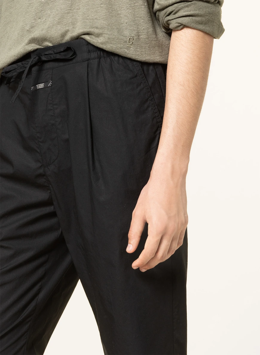 CLOSED Chino VIGO im Jogging-Stil Tapered Fit in schwarz NF8417