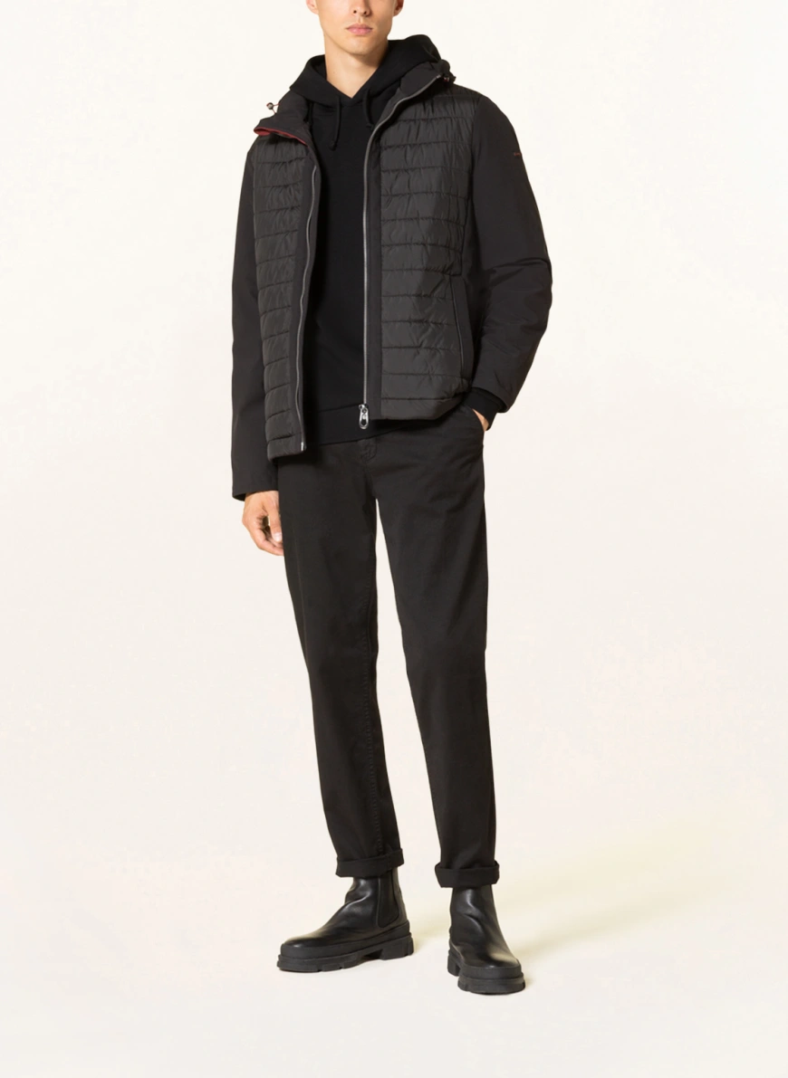 bugatti Steppjacke mit abnehmbarer Kapuze in schwarz SV8966