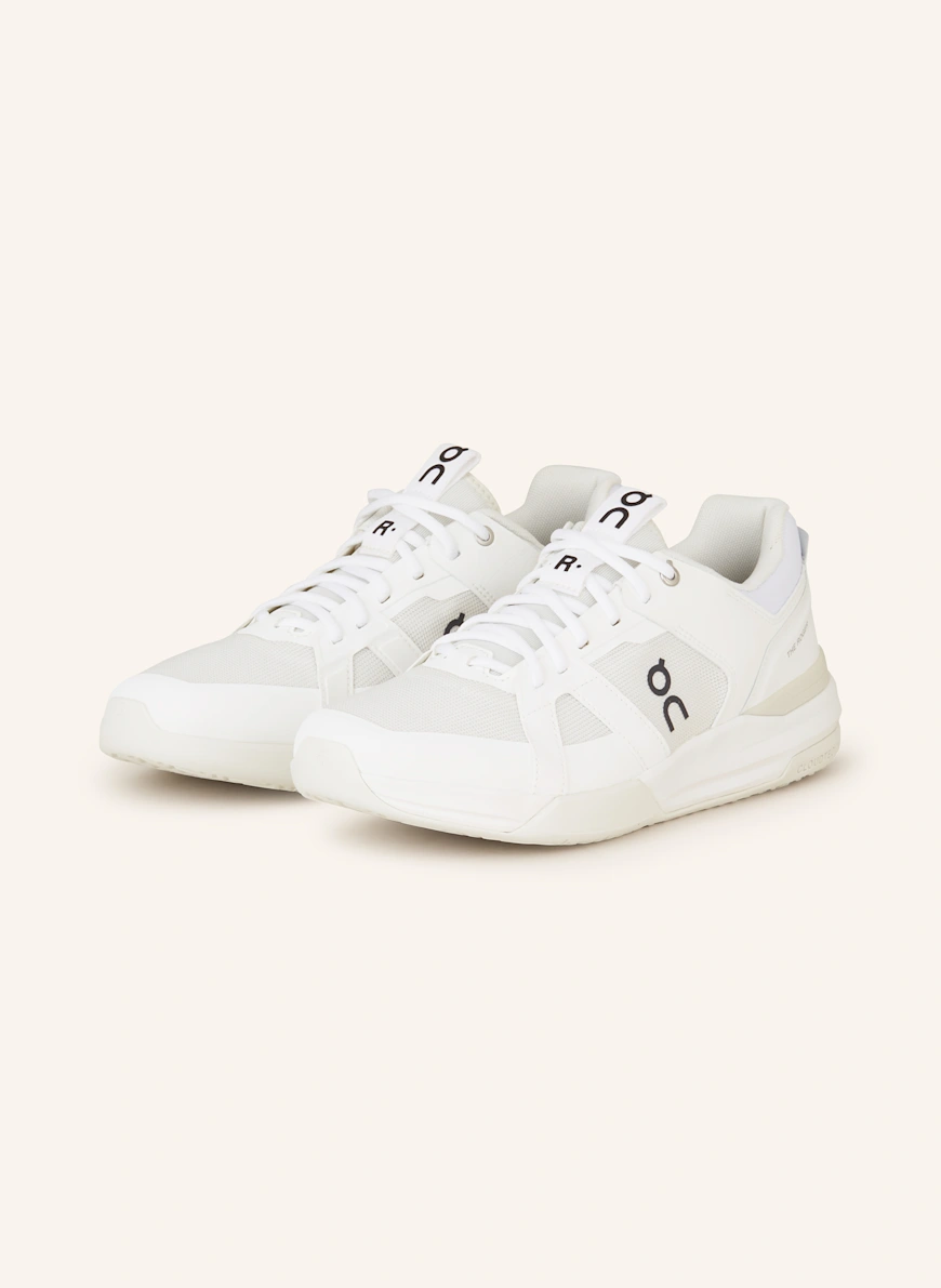 On Tennis shoes THE ROGER CLUBHOUSE PRO WHITE