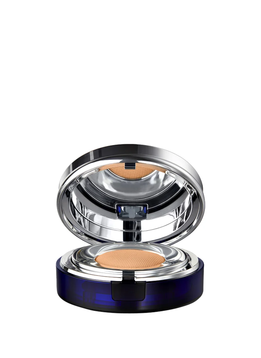 La Prairie SKIN CAVIAR ESSENCE-IN-FOUNDATION SPF 25 / PA+++ W30 GOLDEN BEIGE