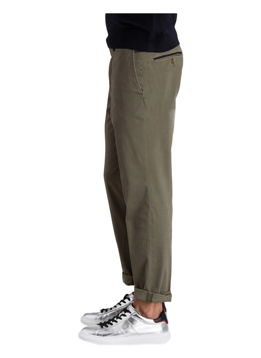 HILTL Chino PEAKER-S Regular Fit in grün NF6839