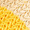 BEIGE/ DUNKELGELB